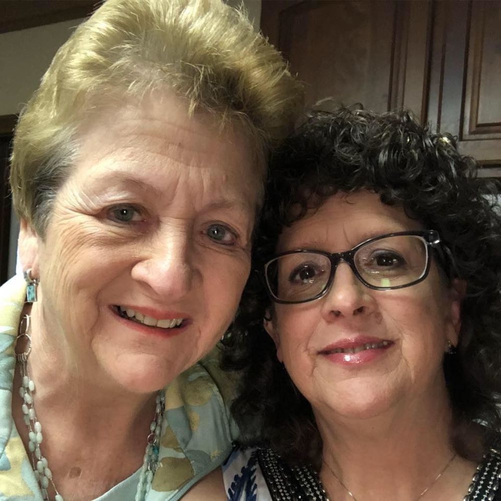 Meet your Posher, Linda